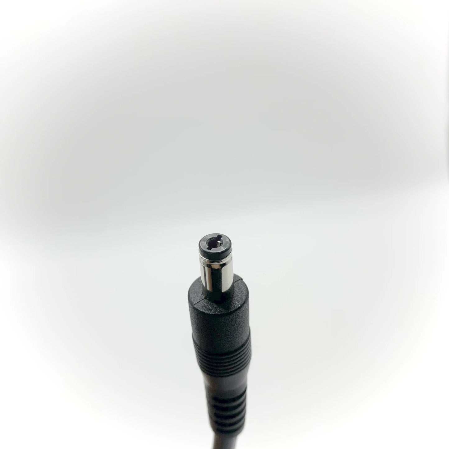 SANS Charger 42V 2A | DC2.1 Port